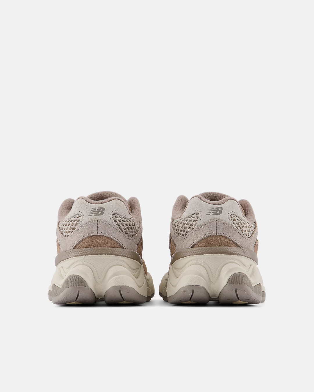new balance 9060 marrone
