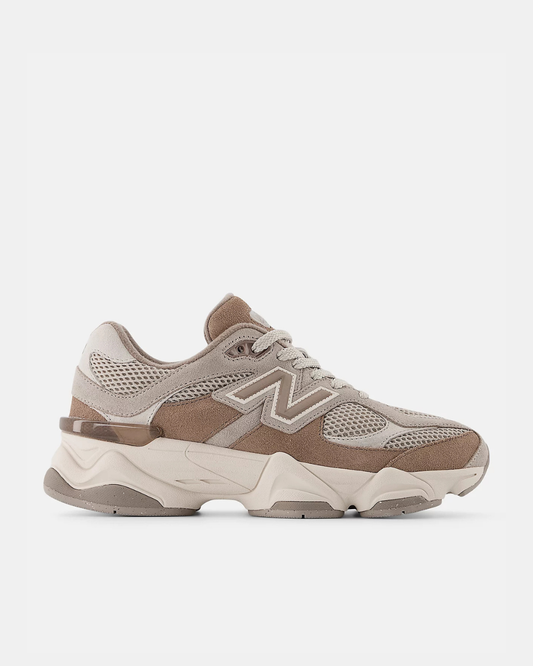New Balance 9060 - marrone