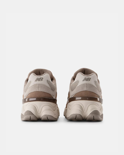 New Balance 9060 - marrone